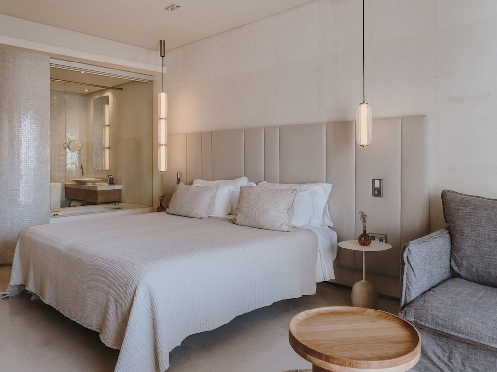 Aguas de Ibiza by NCalma Hotels — Rooms in Santa Eulalia, Balearic Islands