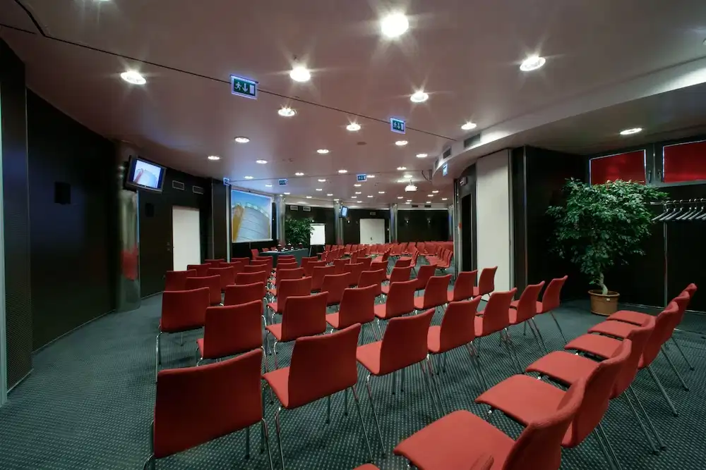 Antony Palace Hotel — Hotel building in Marcon, Veneto