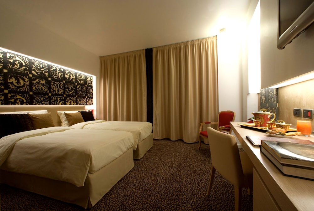 Antony Palace Hotel — Hotel rooms in Marcon, Veneto