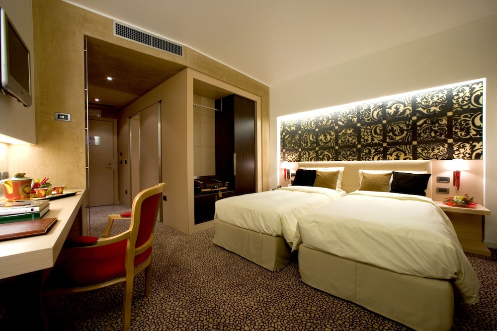 Antony Palace Hotel - zdjęcie 3