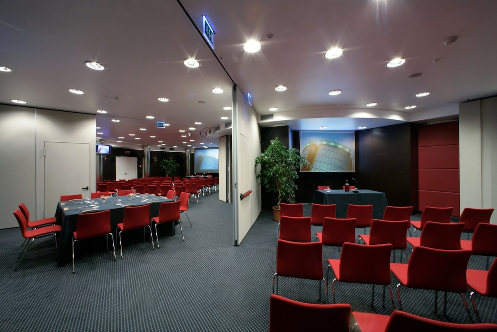 Antony Palace Hotel — Hotel building in Marcon, Veneto