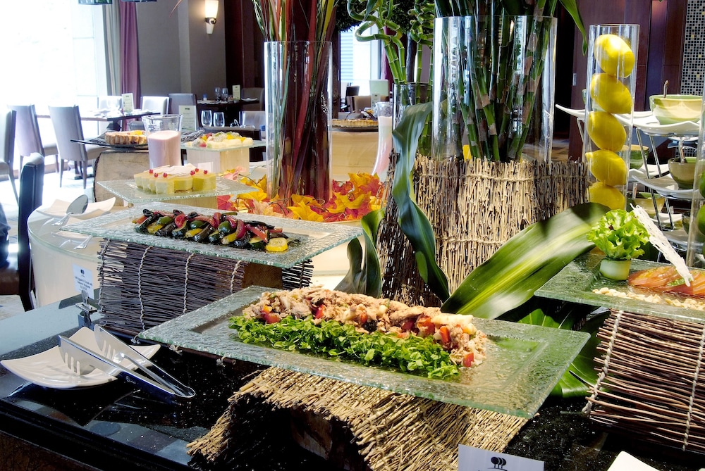 Park Plaza Beijing Wangfujing — Restaurant & bars in Beijing, Beijing