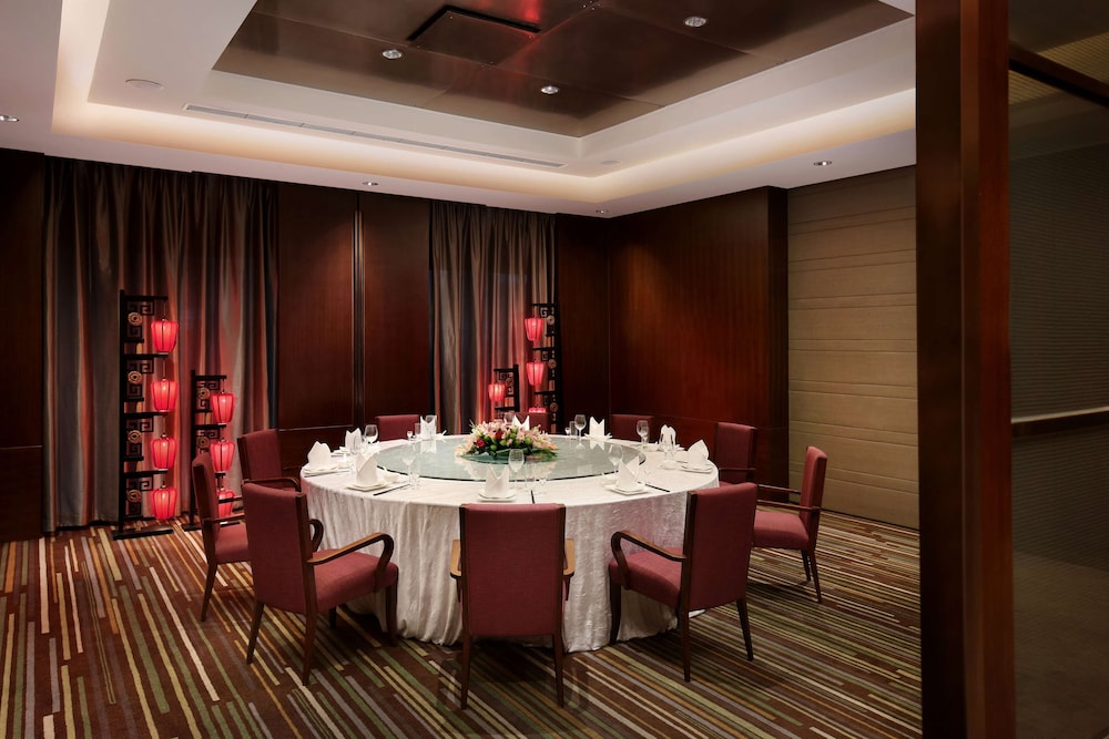 Park Plaza Beijing Wangfujing — Restaurant & bars in Beijing, Beijing