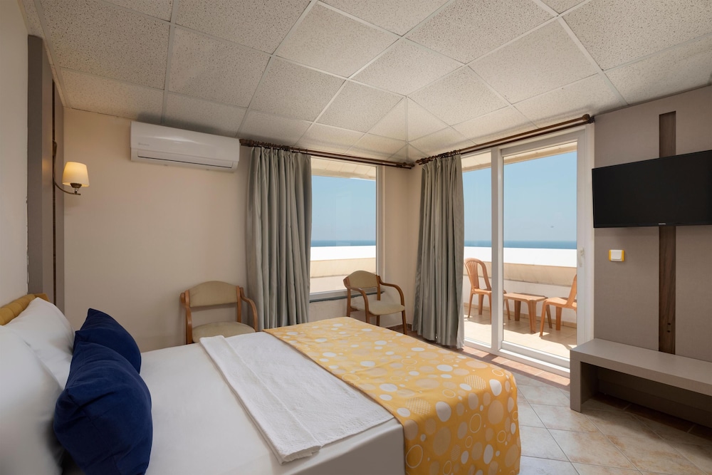 Prestige Alanya ( Ex. Euphoria Comfort Beach Alanya ) - All inclusive — Hotel rooms in Alanya