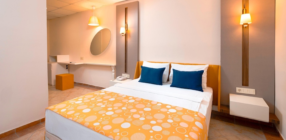 Prestige Alanya ( Ex. Euphoria Comfort Beach Alanya ) - All inclusive — Hotel rooms in Alanya