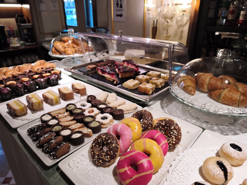 Hotel Canal Grande — Restaurant & bars in Venice, Veneto