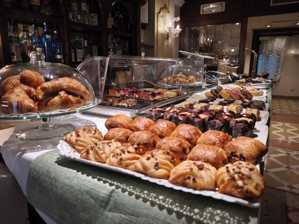 Hotel Canal Grande — Restaurant & bars in Venice, Veneto