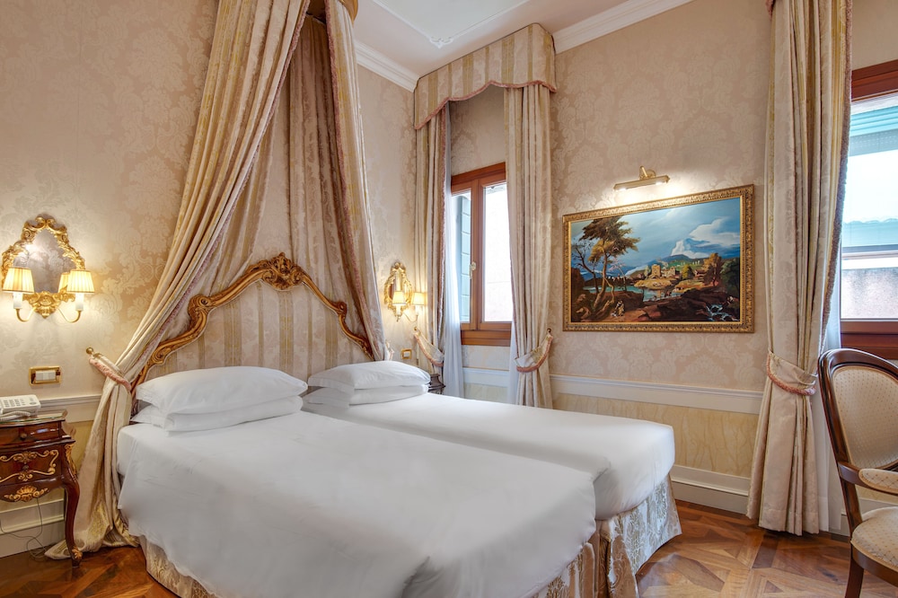 Hotel Canal Grande - zdjęcie 5