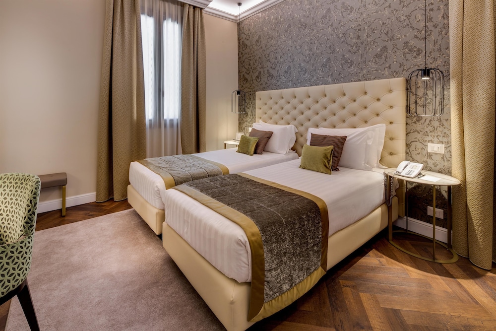 CHC Continental, BW Premier Collection — Hotel rooms in Venice, Veneto