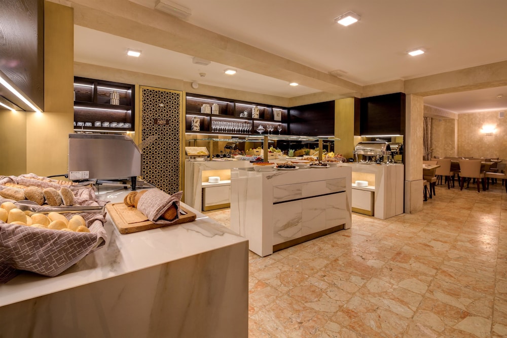 CHC Continental, BW Premier Collection — Restaurant & bars in Venice, Veneto