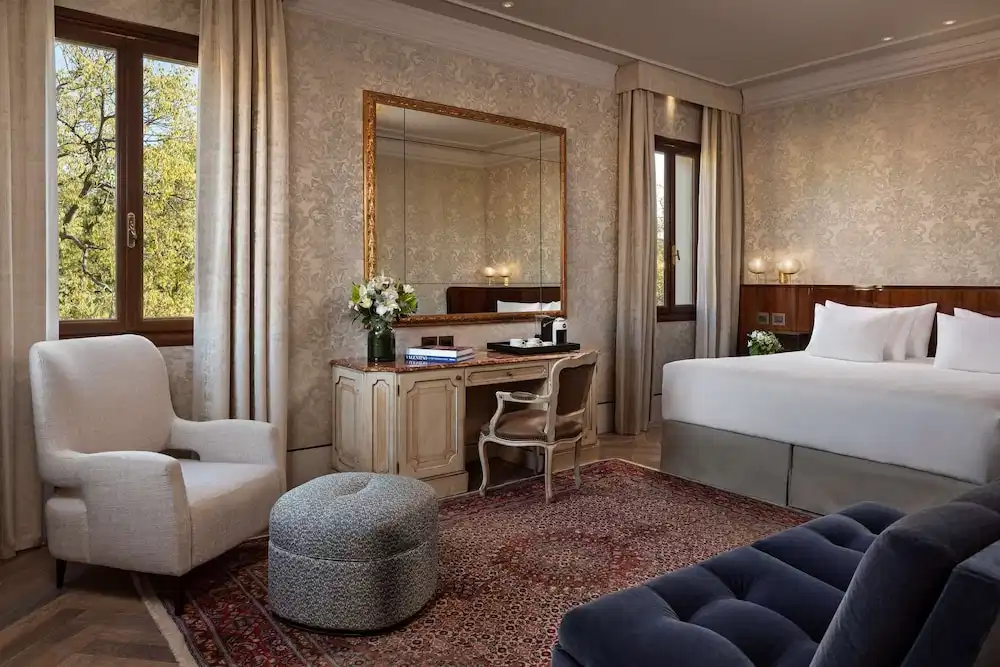 NH Collection Venezia Grand Hotel Dei Dogi — Hotel rooms in Venice, Veneto