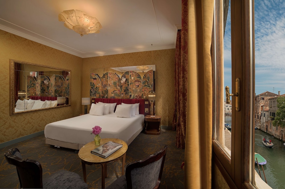 NH Collection Venezia Grand Hotel Dei Dogi — Hotel rooms in Venice, Veneto
