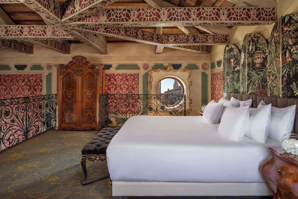 NH Collection Venezia Grand Hotel Dei Dogi — Hotel rooms in Venice, Veneto