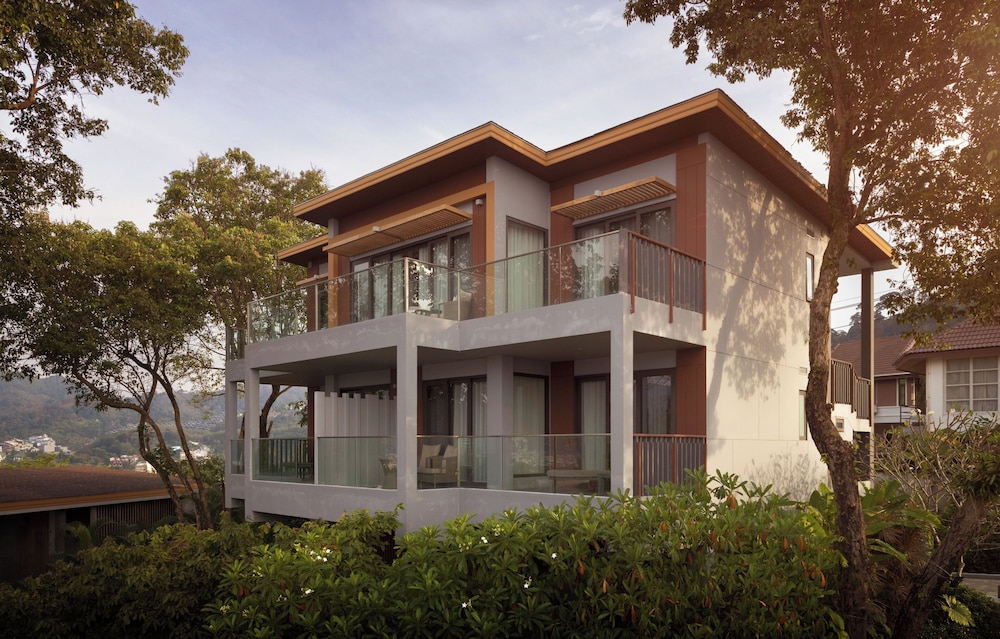 Amari Phuket — Hotel building in Patong Beach, Phuket Province
