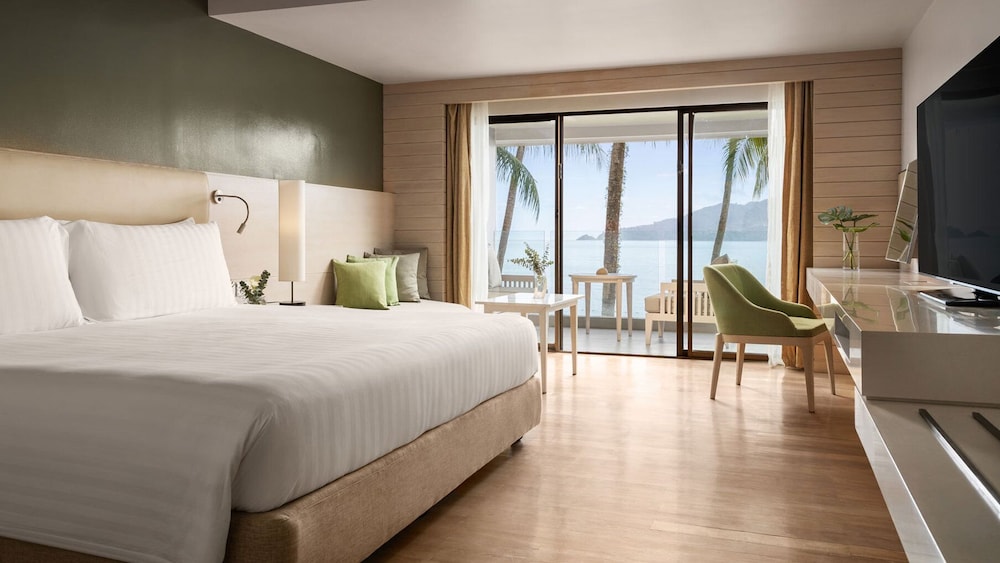 Amari Phuket — Hotel rooms in Patong Beach, Phuket Province