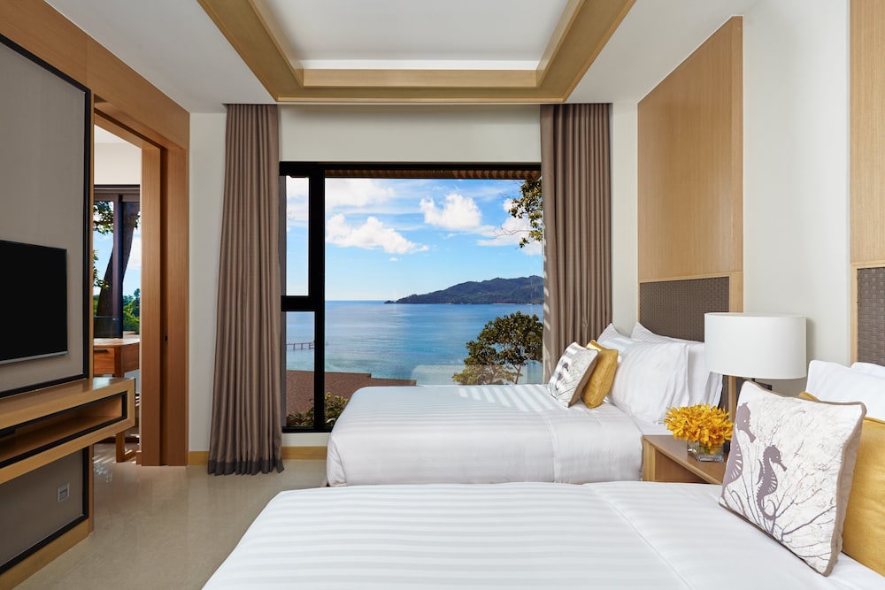 Amari Phuket — Hotel rooms in Patong Beach, Phuket Province