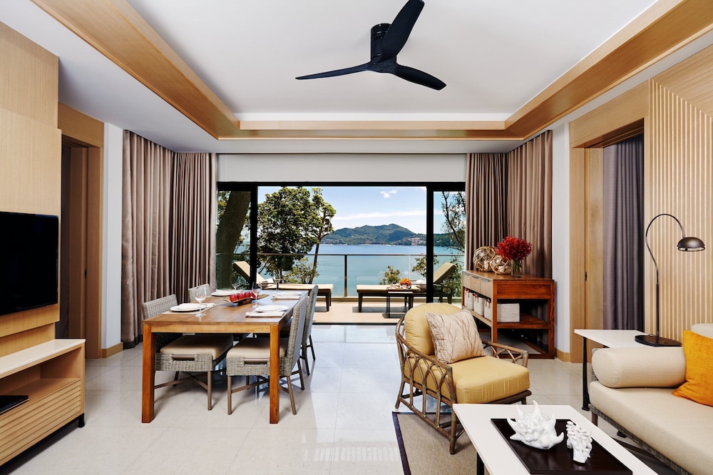 Amari Phuket — Hotel rooms in Patong Beach, Phuket Province