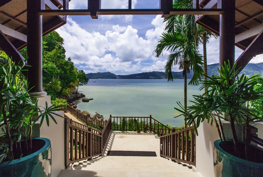 Amari Phuket — Hotel rooms in Patong Beach, Phuket Province