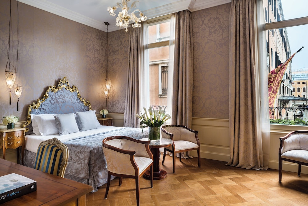 Baglioni Hotel Luna - The Leading Hotels of the World — Hotel rooms in Venice, Veneto