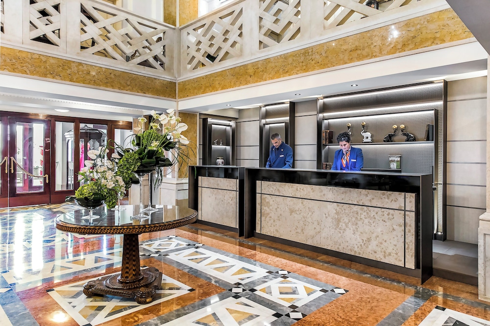 Baglioni Hotel Luna - The Leading Hotels of the World — Hotel building in Venice, Veneto