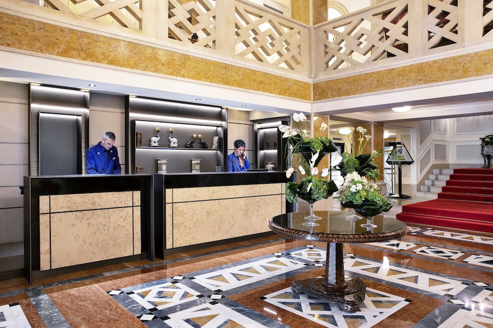 Baglioni Hotel Luna - The Leading Hotels of the World — Hotel building in Venice, Veneto
