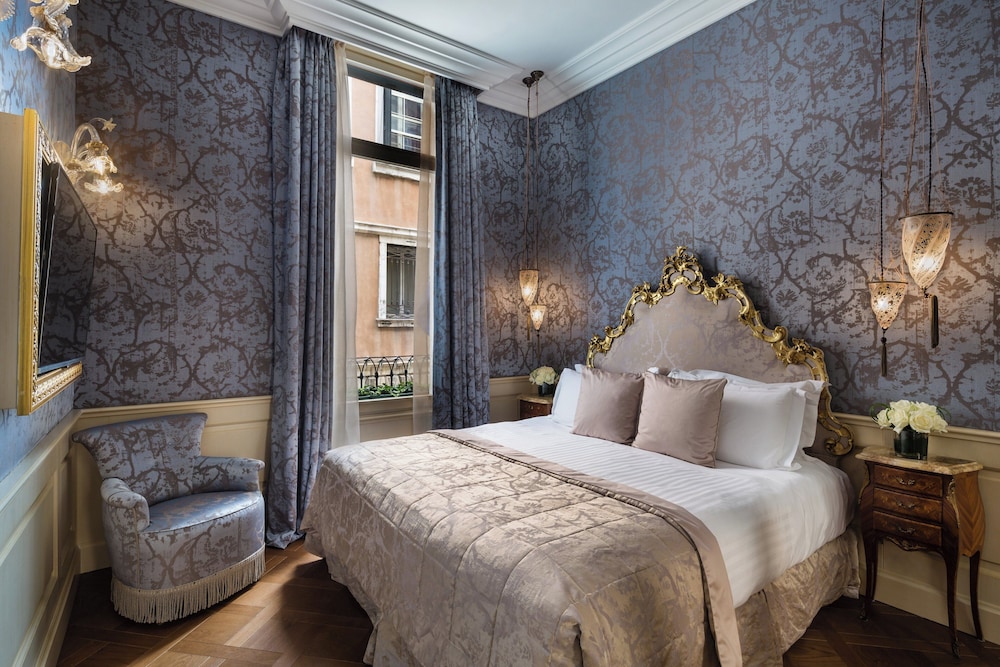 Baglioni Hotel Luna - The Leading Hotels of the World — Hotel rooms in Venice, Veneto