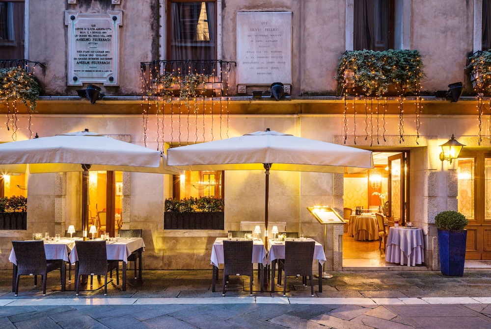 Baglioni Hotel Luna - The Leading Hotels of the World — Restaurant & bars in Venice, Veneto