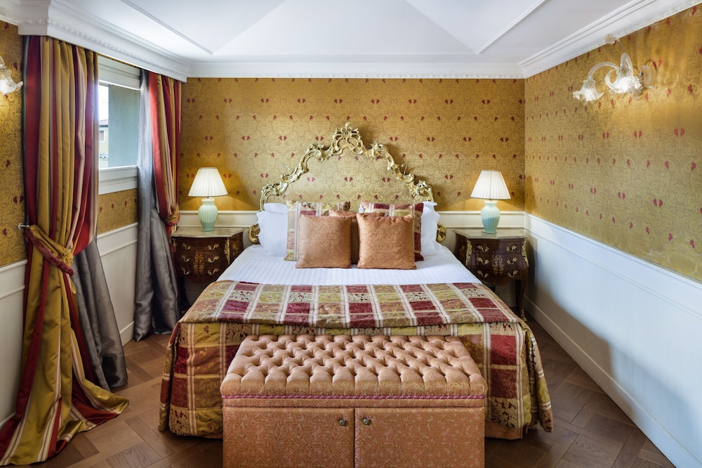 Baglioni Hotel Luna - The Leading Hotels of the World — Hotel rooms in Venice, Veneto
