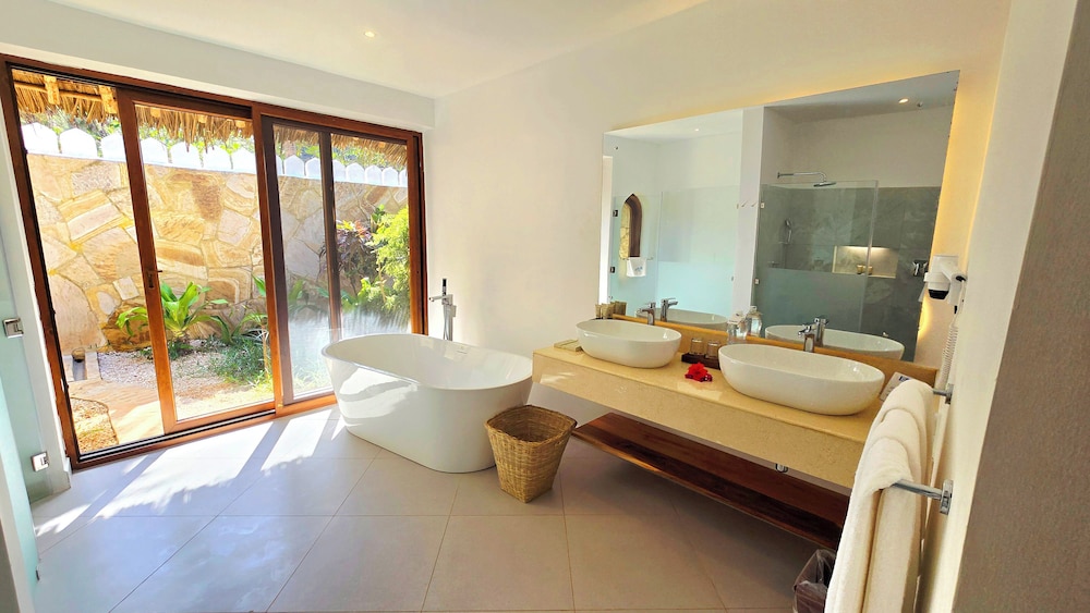 Bluebay Beach Resort & Spa — Hotel rooms in Kiwengwa, Zanzibar North