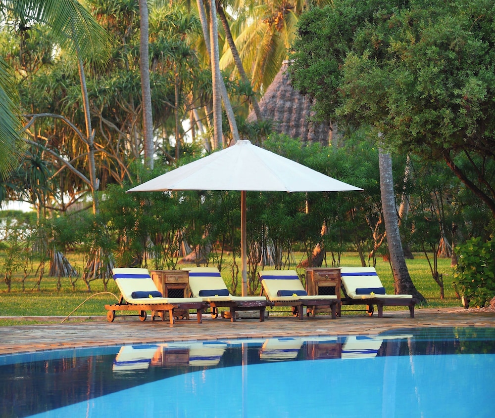 Bluebay Beach Resort & Spa — Swimming pool in Kiwengwa, Zanzibar North