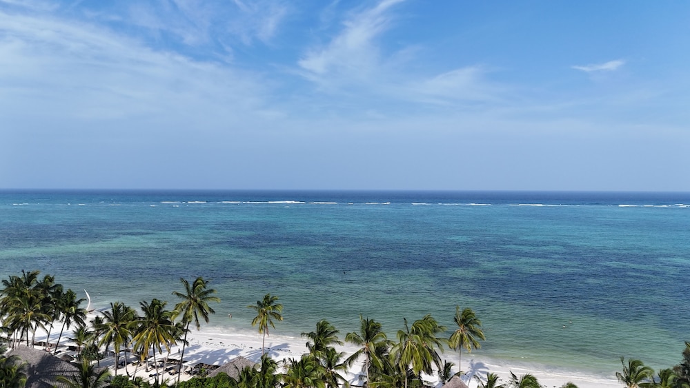 Bluebay Beach Resort & Spa — Beach in Kiwengwa, Zanzibar North