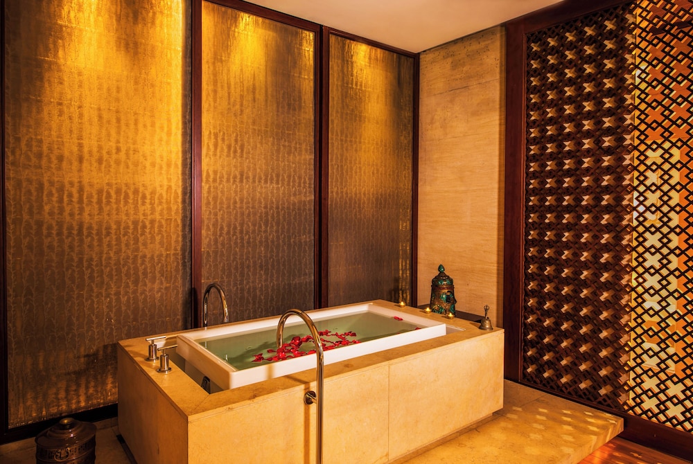 Shangri-La Beijing — Spa in Beijing, Beijing