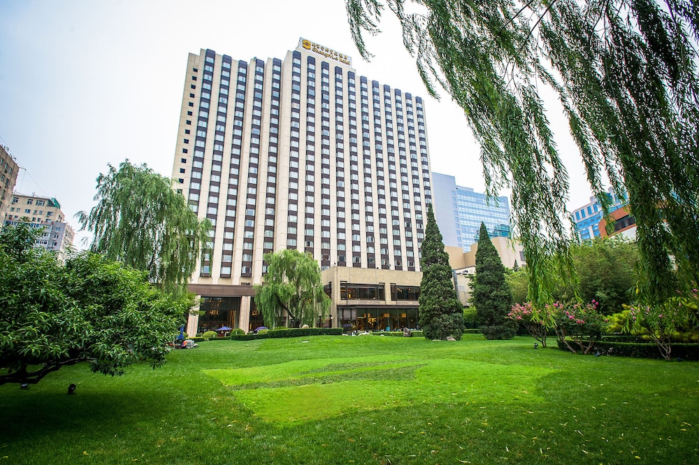 Shangri-La Beijing — Hotel building in Beijing, Beijing