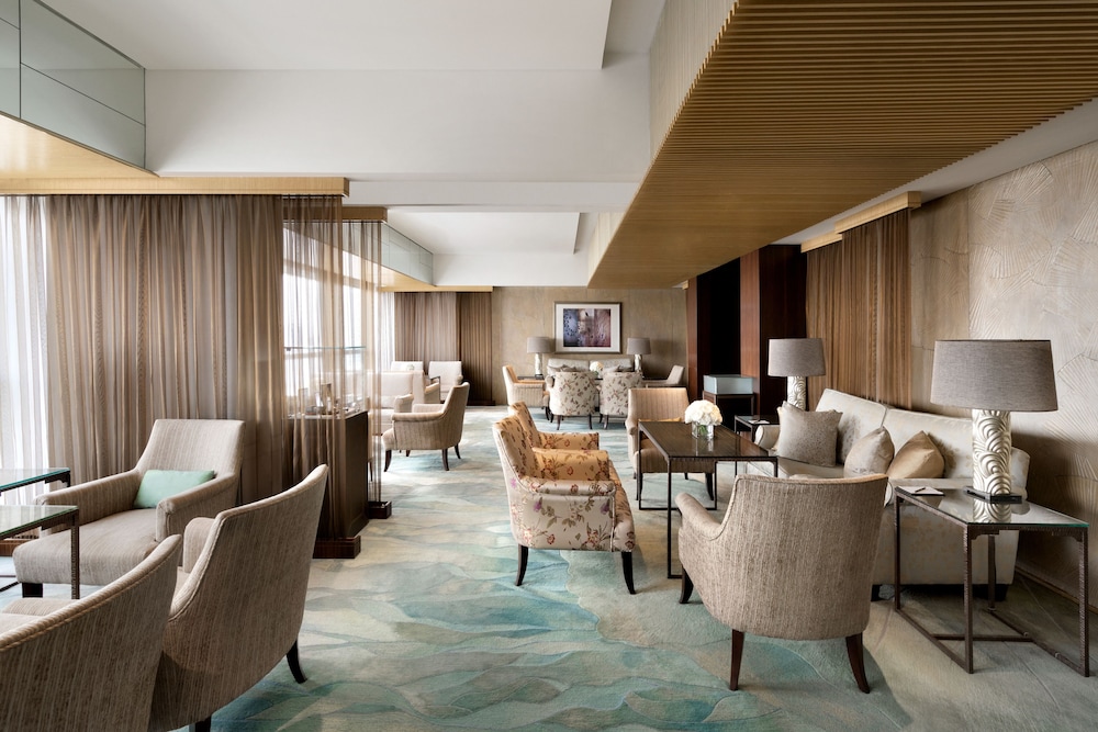 Shangri-La Beijing — Restaurant & bars in Beijing, Beijing