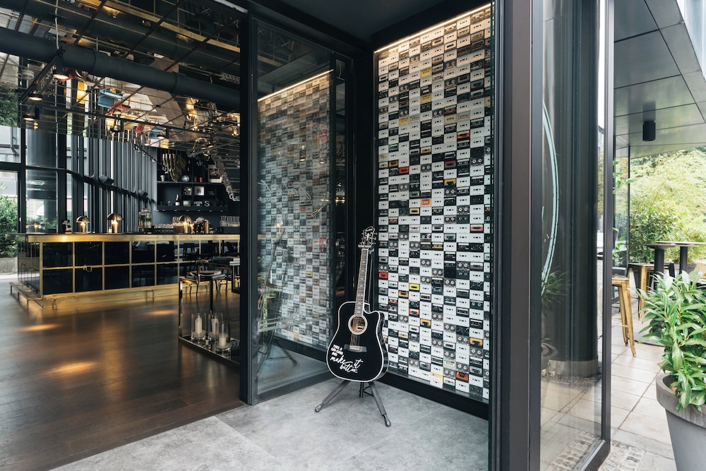 Ruby Lilly Hotel Munich by IHG — Restaurant & bars in Munich, Bavaria