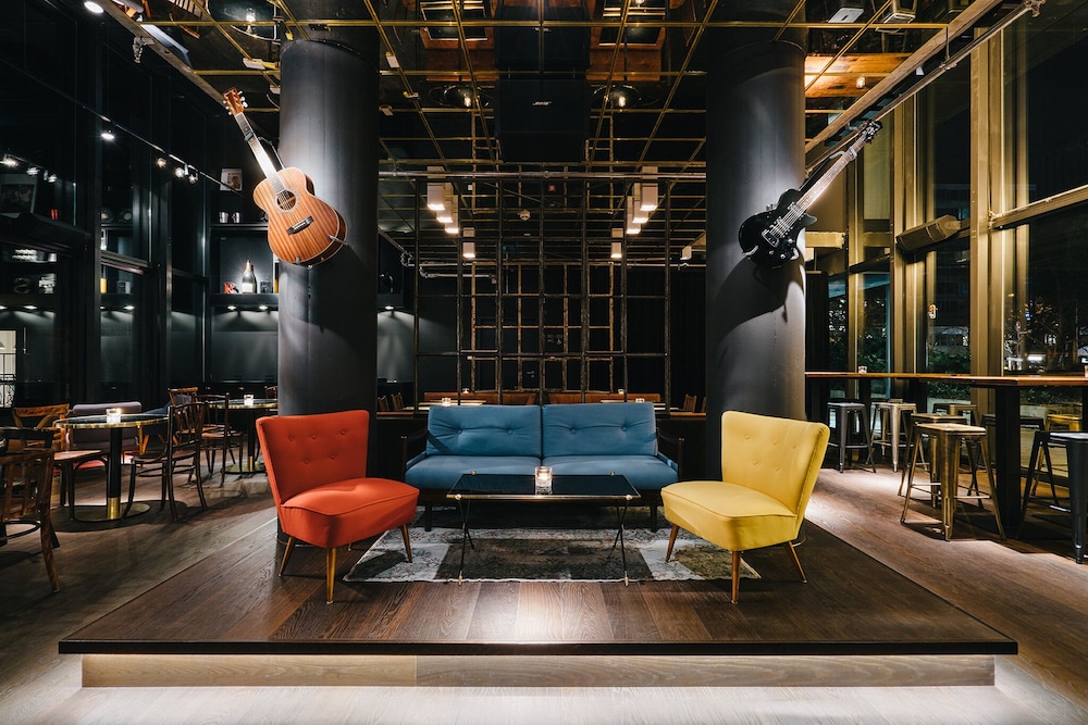 Ruby Lilly Hotel Munich by IHG — Restaurant & bars in Munich, Bavaria