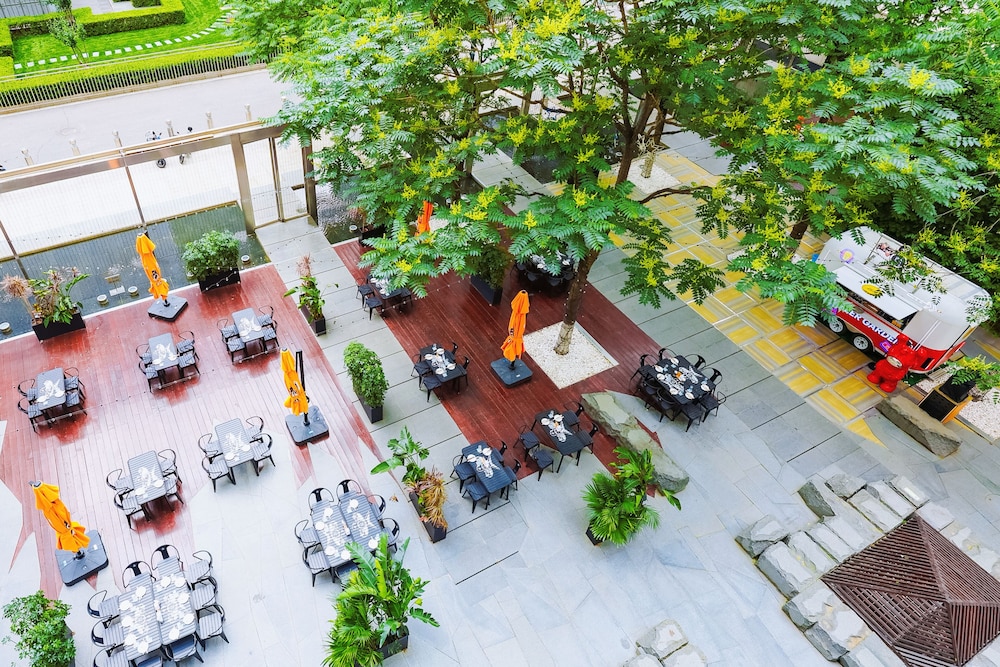 The Westin Beijing Financial Street — Restaurant & bars in Beijing, Beijing