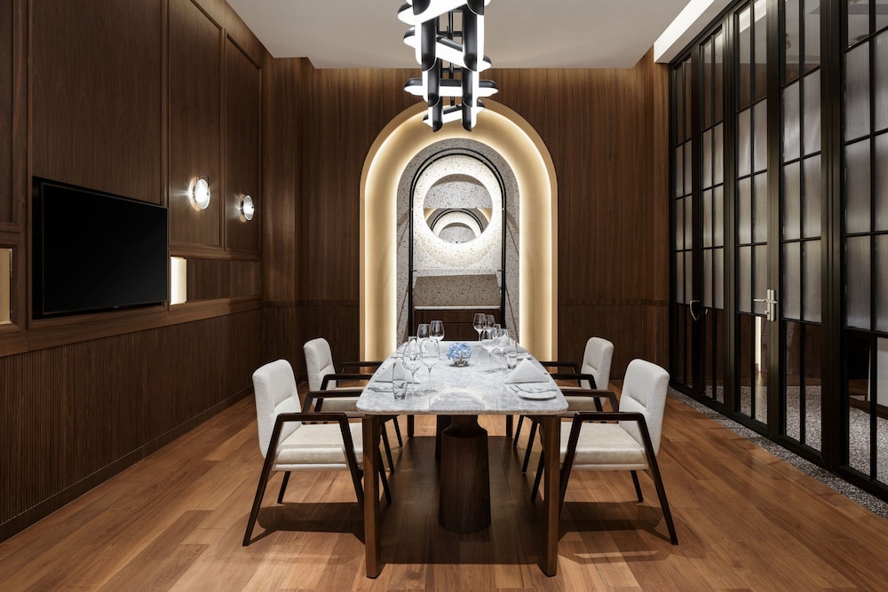 The Westin Beijing Financial Street — Restaurant & bars in Beijing, Beijing