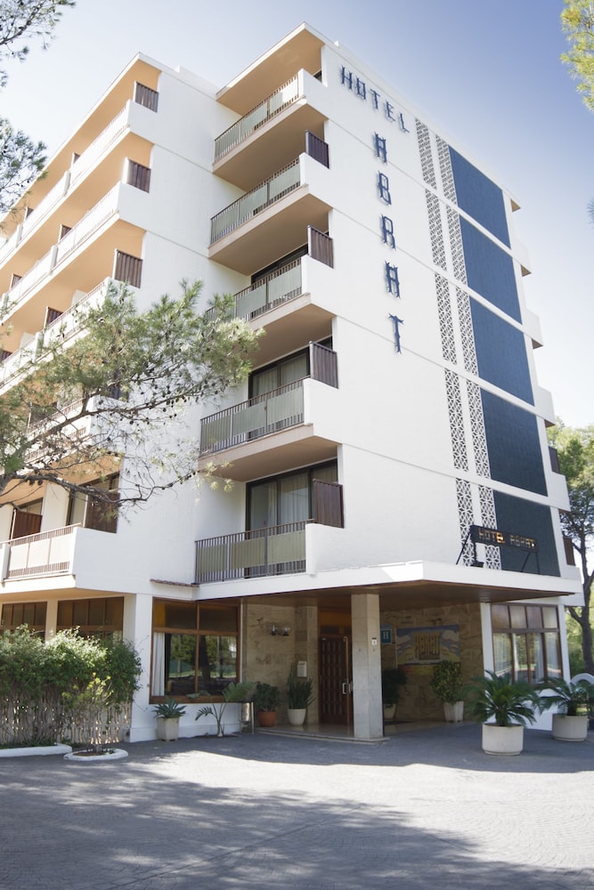 Hotel Abrat — Hotel building in San Antonio, Balearic Islands