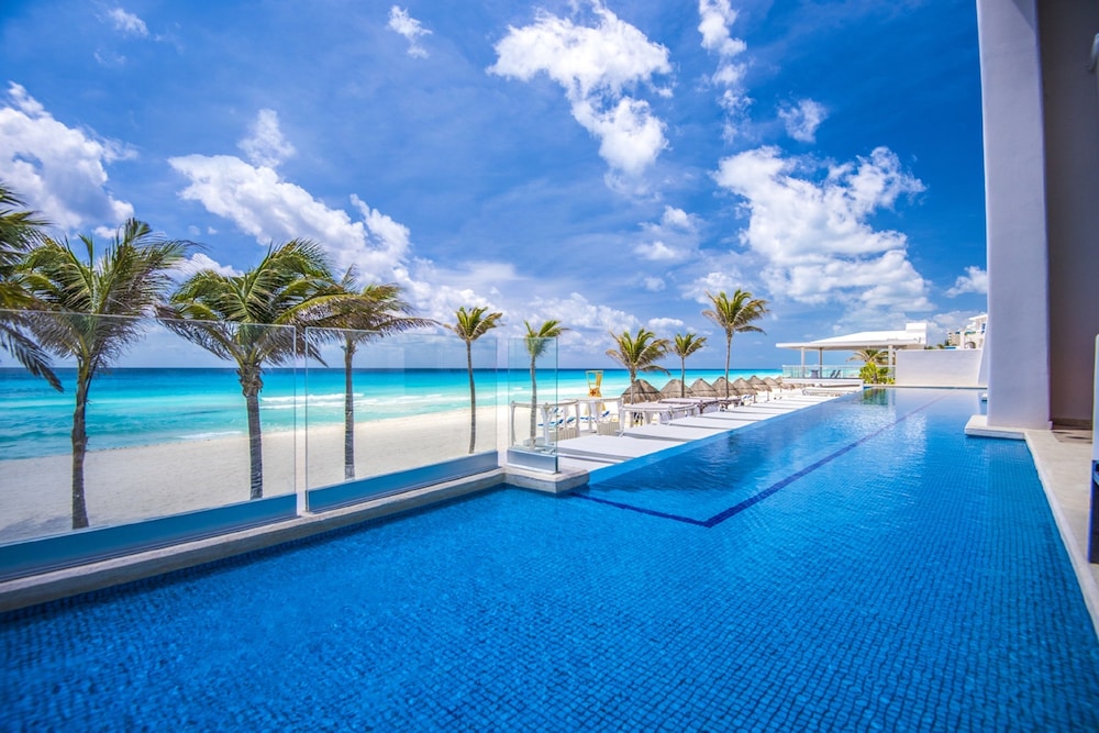 Sunscape Cancun All-Inclusive Resort & Spa by Hyatt — Main photo in Cancun, Quintana Roo