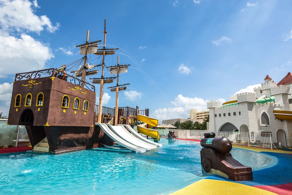 Sunscape Cancun All-Inclusive Resort & Spa by Hyatt — Attractions for children in Cancun, Quintana Roo