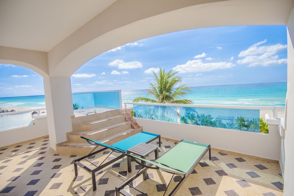 Sunscape Cancun All-Inclusive Resort & Spa by Hyatt — Beach in Cancun, Quintana Roo