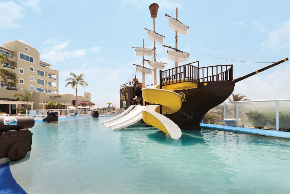 Sunscape Cancun All-Inclusive Resort & Spa by Hyatt — Attractions for children in Cancun, Quintana Roo