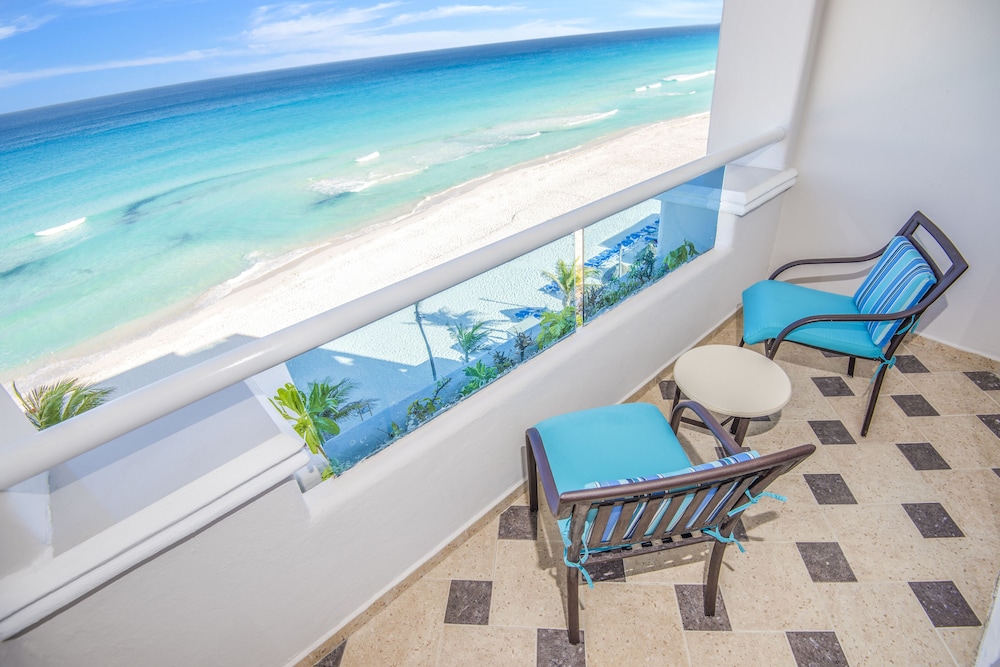 Sunscape Cancun All-Inclusive Resort & Spa by Hyatt — Hotel rooms in Cancun, Quintana Roo