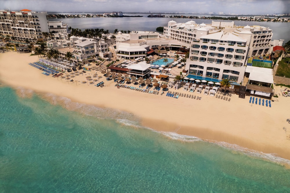 Sunscape Cancun All-Inclusive Resort & Spa by Hyatt — Beach in Cancun, Quintana Roo