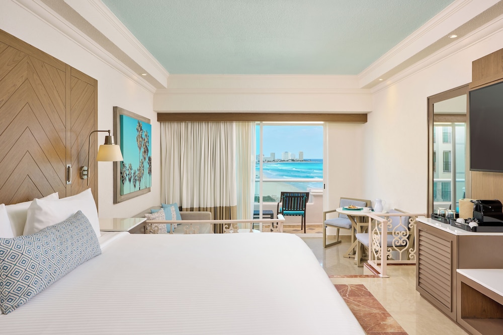 Sunscape Cancun All-Inclusive Resort & Spa by Hyatt — Hotel rooms in Cancun, Quintana Roo