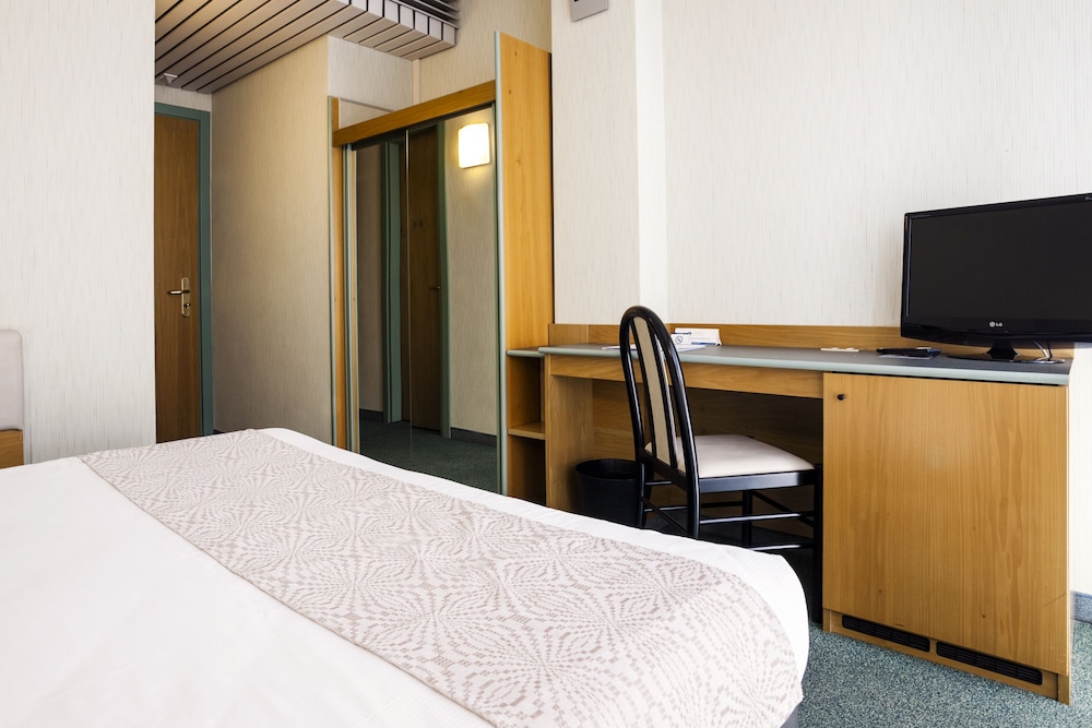Best Western Hotel Residence Italia — Hotel rooms in Quartu Sant'Elena, Sardinia