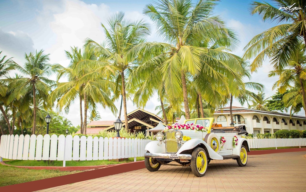 Holiday Inn Resort Goa by IHG — Beach in Cavelossim, Goa