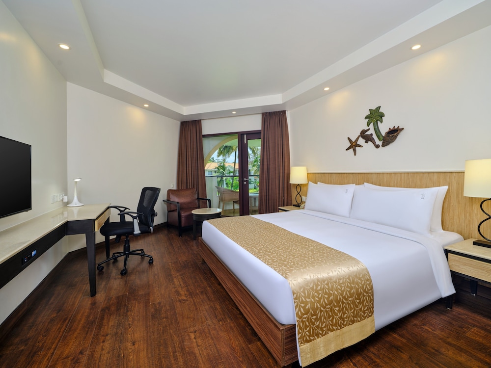 Holiday Inn Resort Goa by IHG — Hotel rooms in Cavelossim, Goa
