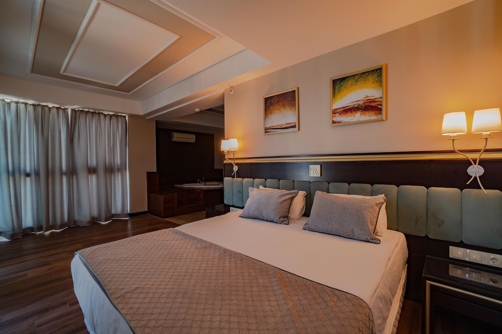Royal Atlantis Spa & Resort — Hotel rooms in Side